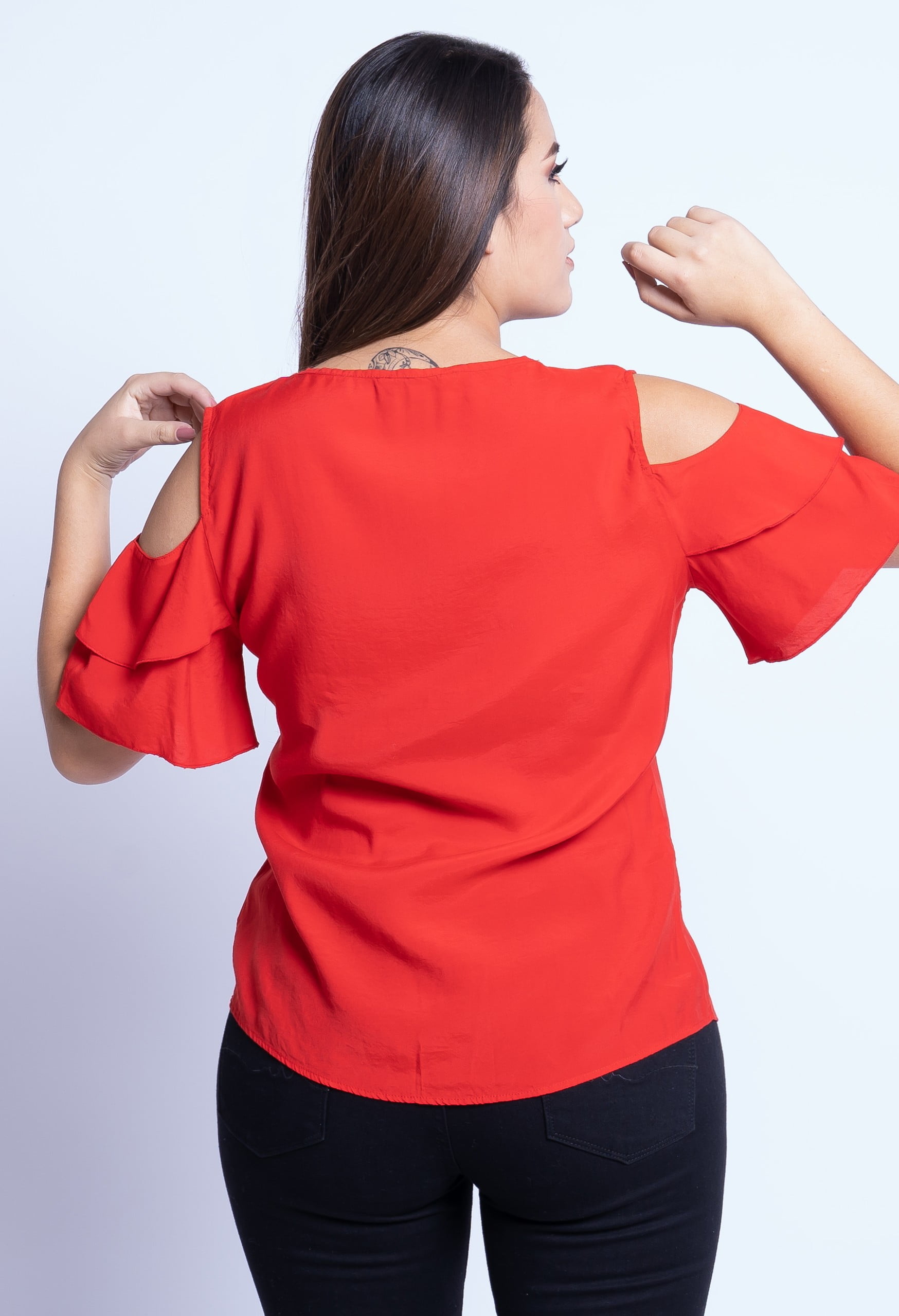 blusa con vuelos